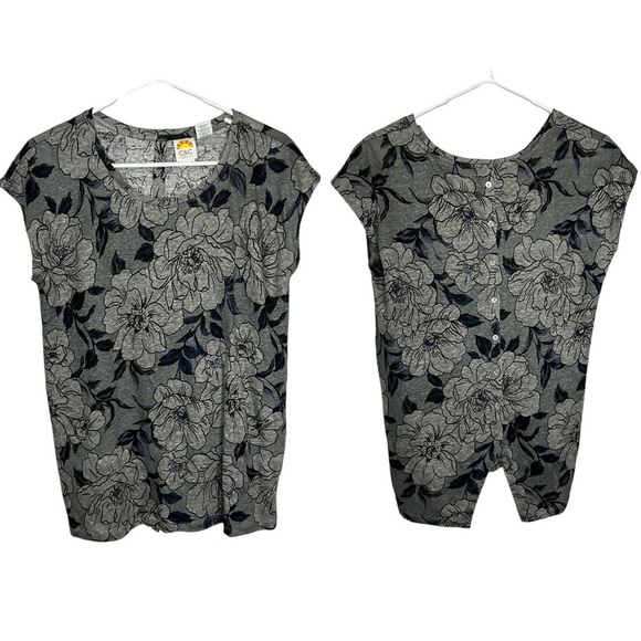 C&C California‎ Linen Button Back Shirt Women's Medium Gray Black Floral - Picture 1 of 6